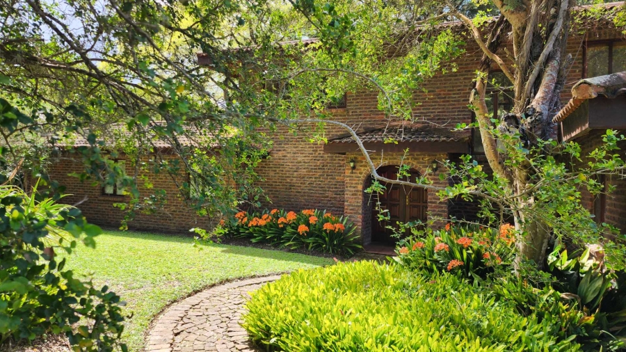 To Let 4 Bedroom Property for Rent in Brenton On Lake Western Cape